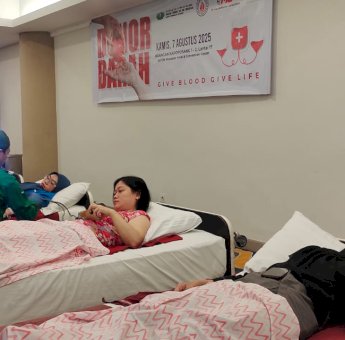 Aston Makassar Gandeng Mitra Gelar Donor Darah, Kumpulkan 115 Kantong