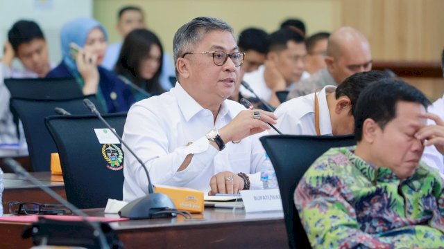 Ket: Wakil Bupati Barru, Abustan A Bintang