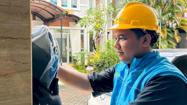PLN meluncurkan HCS Ultima sebagai versi terbaru dari layanan pengisian daya kendaraan listrik (EV) di rumah. (Foto: Istimewa)