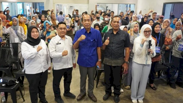 Acara sosialisasi program MBG yang dihadiri oleh Anggota Komisi IX DPR RI, Ashabul Kahfi di Vann in Sky, Makassar, Senin (28/7/2025). (Foto: Istimewa)