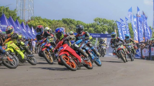 Seri kedua Yamaha Cup Race 2025 berlangsung meriah di sirkuit Titik Nol Tanjung Bira, Bulukumba, Sulawesi Selatan. (Foto: Istimewa)