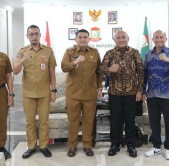 Pemkot Makassar Tambah 50 Motor dan 8 Mobil Kontainer untuk Angkut Sampah