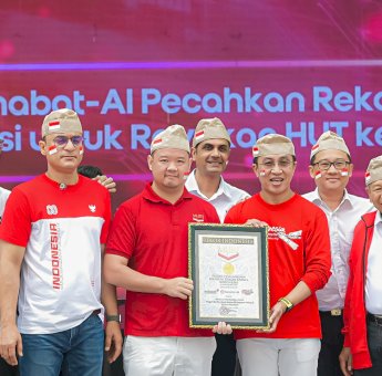 5.000 Puisi dari Sahabat-AI untuk Perayaan HUT RI, Indosat Raih Rekor MURI