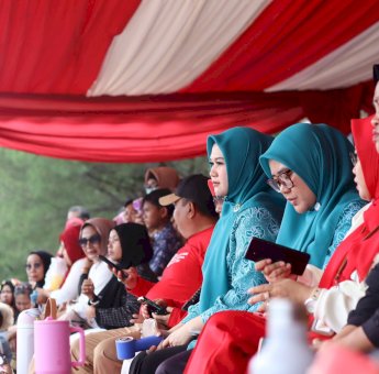 Ketua PKK Parepare Apresiasi Lomba Drum Band Meriahkan HUT RI ke-80