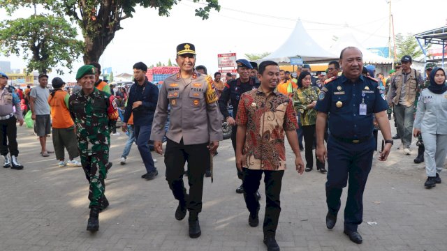 Ket: Wali Kota Parepare, Bersama Kapolres, Dandim dan KSOP Parepare