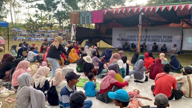 250 petani di Kabupaten Takalar saat menghadiri Festival Tani yang berlangsung di Kelurahan Parang Luara, Kecamatan Polongbangkeng Utara. (Dok. GRAMT)