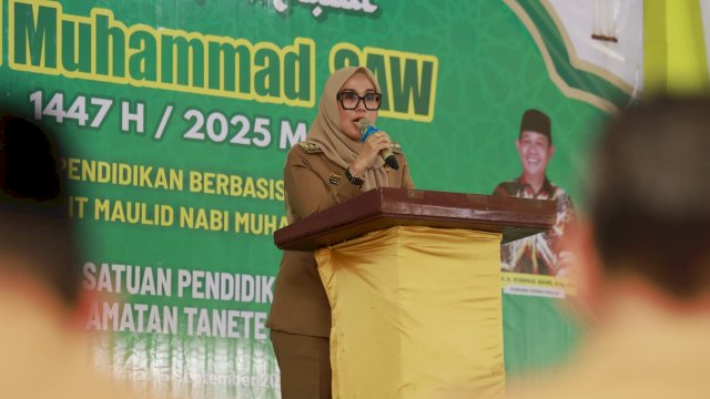 Ket: Bupati Barru, Andi Ina Kartika Sari