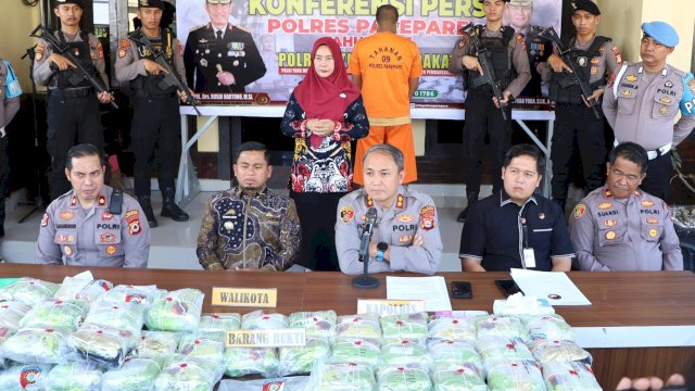 Ket: Wali Kota Parepare, Tasming Hamid di kegiatan Pres Rilis Polres Parepare