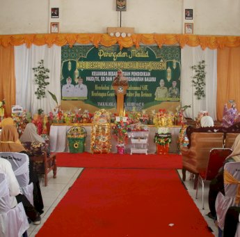 Peringatan Maulid Nabi di Balusu, Bupati Barru Andi Ina Kartika Sari Tekankan Pentingnya Ukhuwah dan Keteladanan Rasulullah