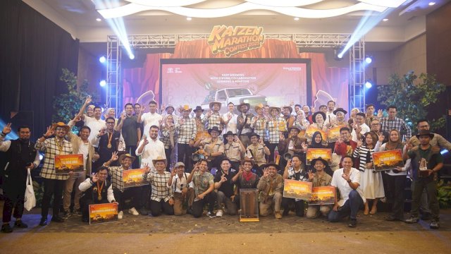 Perayaan Grand Final Kaizen Marathon Contest 2025, di Saoraja Ballroom, Wisma Kalla, Makassar, Selasa 23 September 2025 lalu. (Dok. Kalla Toyota) 