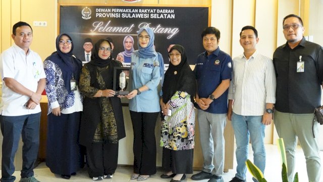 Ketua DPRD Sulawesi Selatan, Andi Rachmatika Dewi menerima kunjungan kerja dari Kepala BPJS Ketenagakerjaan Kantor Wilayah Sulawesi Maluku, Mintje Wattu, Rabu (10/9/2025). (Foto: Istimewa)