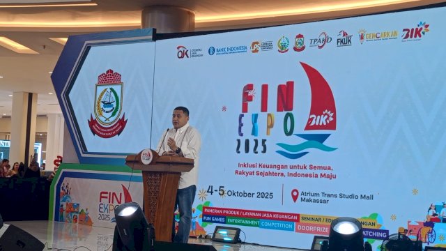 Wali Kota Makassar, Munafri Arifuddin saat menghadiri Pembukaan FIN Expo 2025, di Atrium Trans Studio Mall (TSM) Makassar, Sabtu, (04/09/2025). (Dok. Chaerani/Republiknews.co.id) 