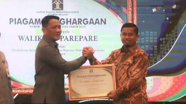 Ket: Wali Kota Parepare, Tasming Hamid