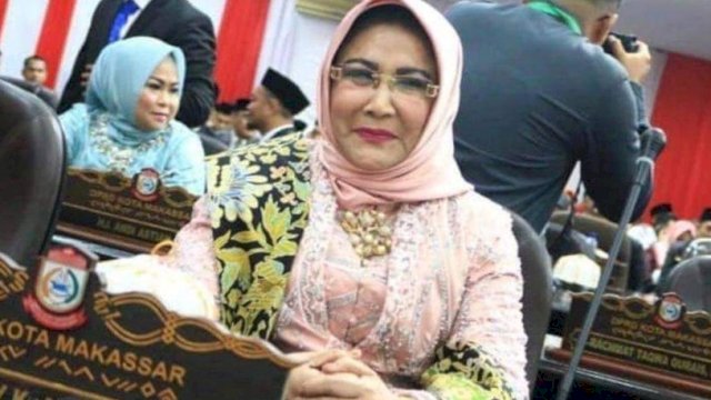 Ket: Anggota DPRD Kota Makassar, Prof. Dr. Ir. Hj. Apiaty Amin Syam