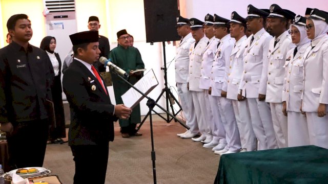Ket: Wali Kota Parepare, Tasming Hamid lantik pejabat