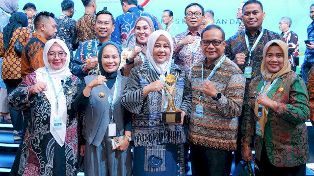 Ket: Bupati Barru, Andi Ina Kartika Sari Hadiri Rakornas TPAKD 2025