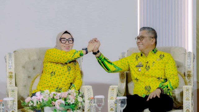 Ket: Bupati Barru, Andi Ina Kartika Sari dan Wakil Bupati Barru, Abustan A. Bintang