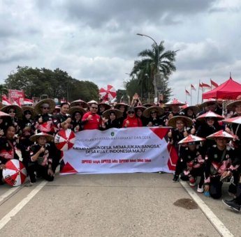 DPMD Kukar Gaungkan Semangat Kolaborasi dan Partisipasi Publik Lewat Pawai Pembangunan 2025
