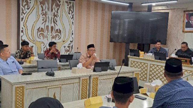 Anggota Badan Musyawarah (Bamus) DPRD Provinsi Sulawesi Selatan melakukan kunjungan kerja dalam daerah ke Kantor DPRD Provinsi Jawa Barat, Kamis (2/10/2025). (Foto: Istimewa)