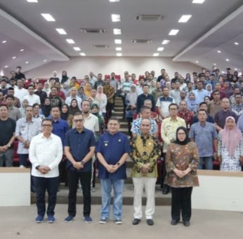 Bimtek Lurah se-Makassar, Munafri Tegaskan Integritas dan Pelayan Masyarakat