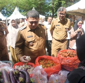 Warnai HUT ke-356 Sulsel, Pemkot Makassar Gelar Gerakan Pangan Murah di Lima Titik