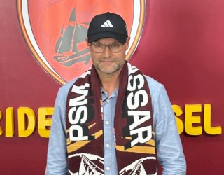 PSM Perkenalkan Tomas Trucha Sebagai Pelatih Baru, Dikontrak Hingga Akhir Musim