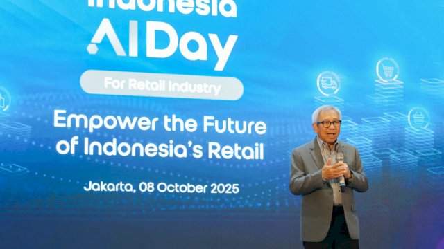 Director & Chief Business Officer Indosat Ooredoo Hutchison, Muhammad Buldansyah saat memberikan sambutan dalam Indonesia AI Day for Retail Industry bertajuk "Empowering Retail Indonesia&rsquo;s Digital Transformation: From Business Insights to Storefront Impact-Harnessing AI to Power Indonesia&rsquo;s Retail Future&rdquo;, di Jakarta, kemarin. (Dok. Indosat Ooredoo Hutchison) 