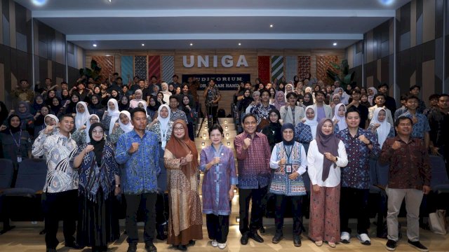 Ketua Dewan Audit OJK, Sophia Wattimena dalam OJK Mengajar, di Universitas Garut, Jawa Barat, kemarin. (Dok. Otoritas Jasa Keuangan)