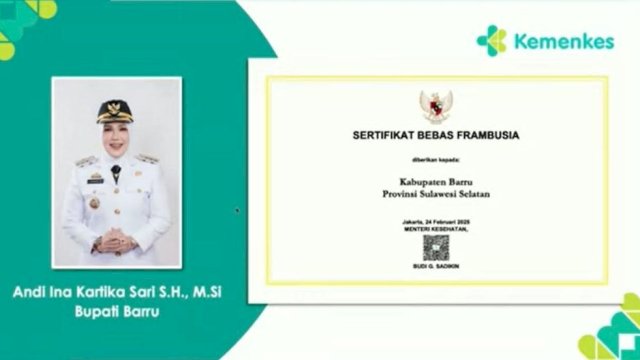 Ket: Serifikat Penghargaan dari Kemenkes untuk Pemkab Barru
