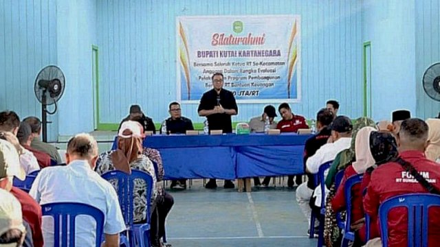 Rakor Evaluasi RT di Kecamatan Anggana. [IST]