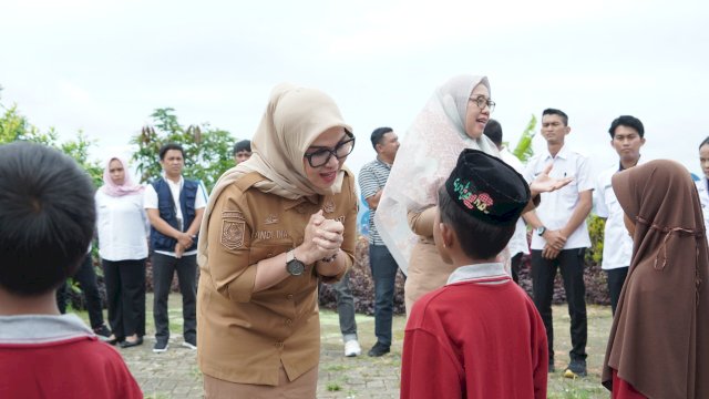 Ket: Bupati Barru, Andi Ina Kartika Sari