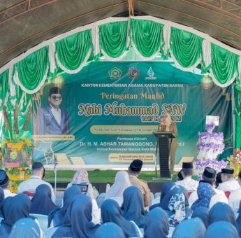 Bupati Andi Ina Hadiri Peringatan Maulid Nabi Bersama Kemenag, Momentum Pemkab Barru Teladani Kepemimpinan Rasulullah