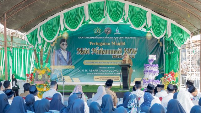 Ket: Bupati Barru, Andi Ina Kartika Sari