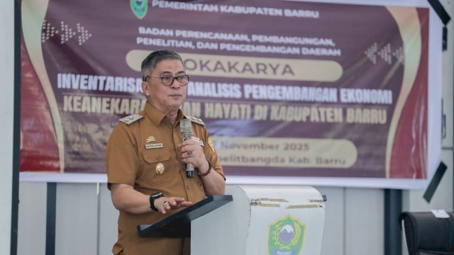 Ket: Wakil Bupati Barru, Abustan A Bintang