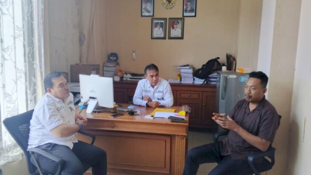 Kunjungan Kades Kersik, Jumadi Ke DPMD Kukar. [IST]