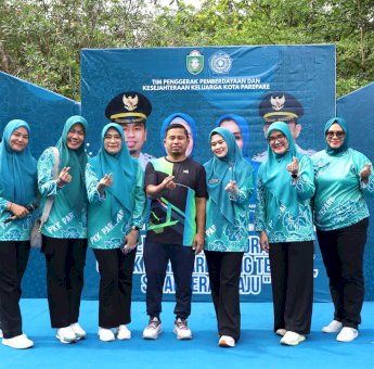 Wali Kota Tasming Hamid Buka Jambore PKK dan Zumba Bersama di Kebun Raya Jompie Parepare