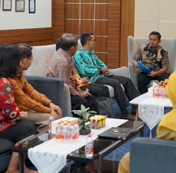 Wali Kota Tasming Hamid Terima Kunjungan FORMAG, Bahas Persiapan Natal dan Penguatan Toleransi di Parepare