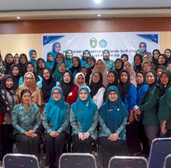 66 Kader Rumah Gizi Parepare Ikuti Pelatihan Penyajian Makanan Sehat dan Aman