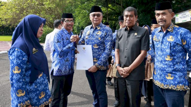 Ket: Wali Bupati Barru, Abustan A Bintang