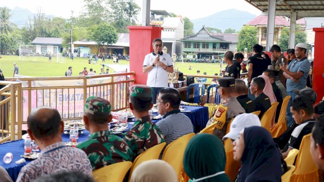 Ket: Wali Bupati Barru, Abustan A Bintang