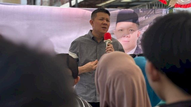 Anggota DPRD Sulsel, Edward Wijaya Horas saat menggelar reses di Kelurahan Maradekaya Selatan, Kecamatan Makassar, Kota Makassar, Sabtu (25/10/2025). (Foto: Istimewa)