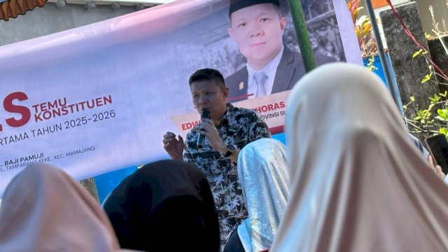 Anggota DPRD Sulsel, Edward Wijaya Horas saat melaksanakan kegiatan reses di Kelurahan Tamparang Keke, Kecamatan Mamajang, Kota Makassar, Senin (27/10/2025). (Foto: Istimewa)