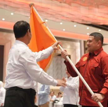 Wali Kota Munafri Resmi Jabat Ketua IKA Fakultas Hukum Unhas Periode 2025-2029