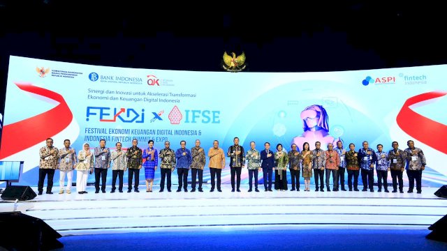 OJK bersama BI dan Kementerian Koordinator Bidang Perekonomian menggelar FEKDI-IFSE 2025 sebagai ruang dalam mempercepat transformasi ekonomi dan keuangan digital. (Dok. Otoritas Jasa Keuangan) 