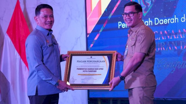 Ket: Sekda Kota Parepare, Amarun Agung Hamka