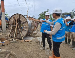 Pasca Terisolasi, PLN Operasikan Pembangkit untuk Pulihkan Kelistrikan di Aceh
