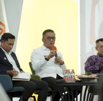 Wabup Barru Ajak ASN Bangun Inovasi Lewat Bedah Buku Diskresi Inovasi Pemerintah Daerah