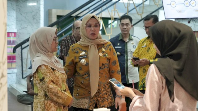 Ket: Bupati Barru, Andi Ina Kartika Sari