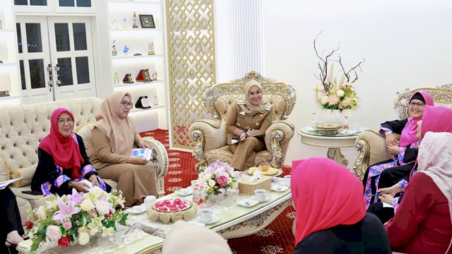 Ket: Bupati Barru, Andi Ina Kartika Sari