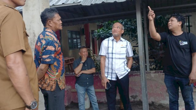 Anggota DPRD Sulsel, Kadir Halid saat melakukan kegiatan pengawasan APBD Sulsel di SMK Negeri 2 Makassar, Selasa (2/12/2025). (Foto: Istimewa)
